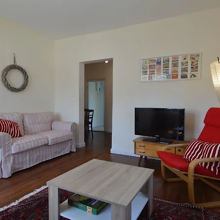 Cozy Holiday Home In Mastershausen With Private Garden *