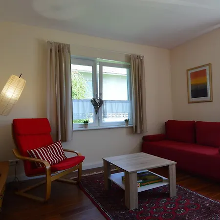 Cozy Holiday Home In Mastershausen With Private Garden Ferienhaus *